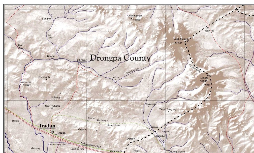 Der Kreis Drongpa und sein Hauptort, hier mit großer Schrift als Tradun aufgeführt.